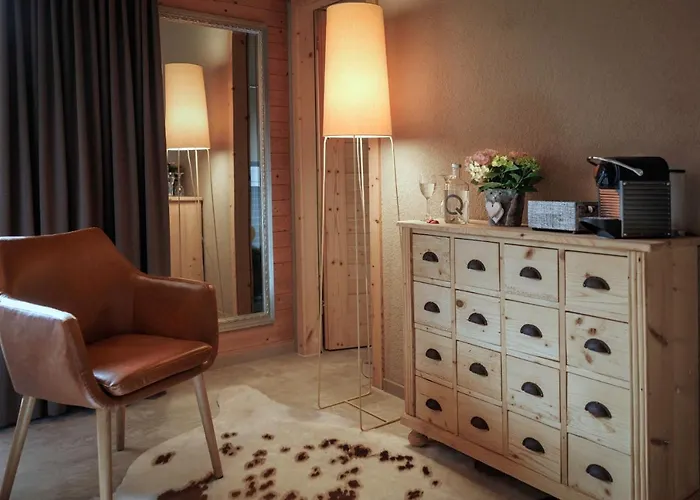 Hotel-restaurant Burgseeli מלון 3*