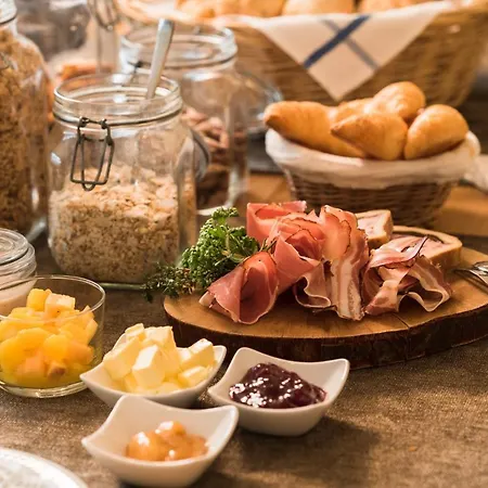 Hotel-restaurant Burgseeli 3*